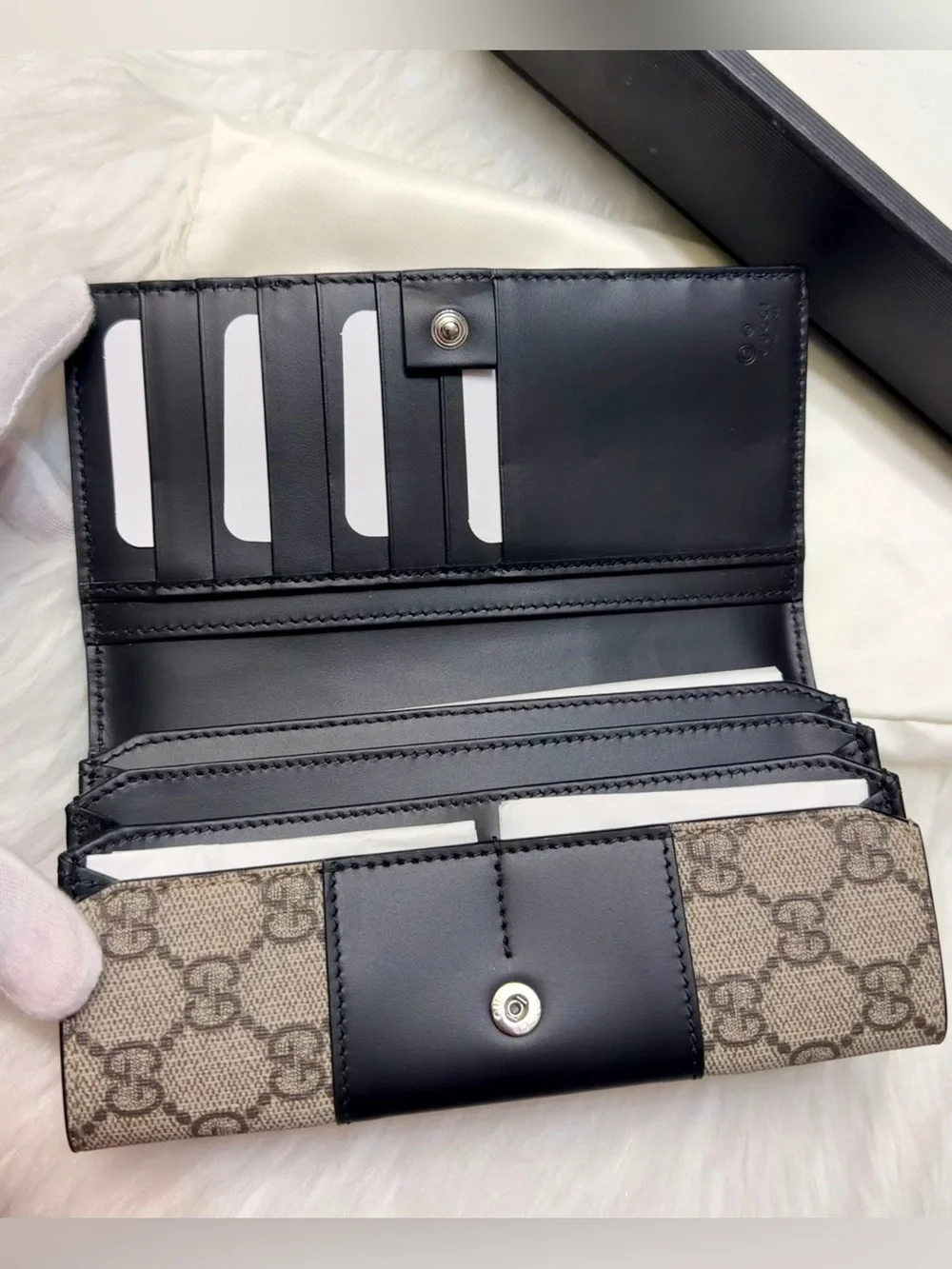 SOLD‼️NWT Gucci Supreme Canvas Bifold Continental Wallet - Picture 6 of 14